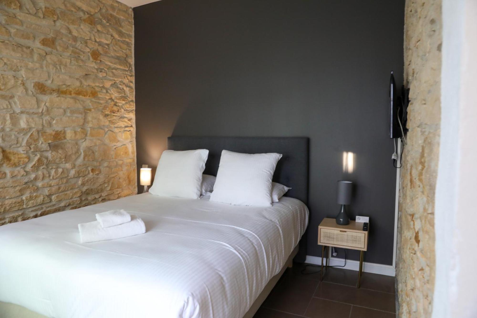 Sequoias Golf & Ressort Hotel Ruy-Montceau Ngoại thất bức ảnh