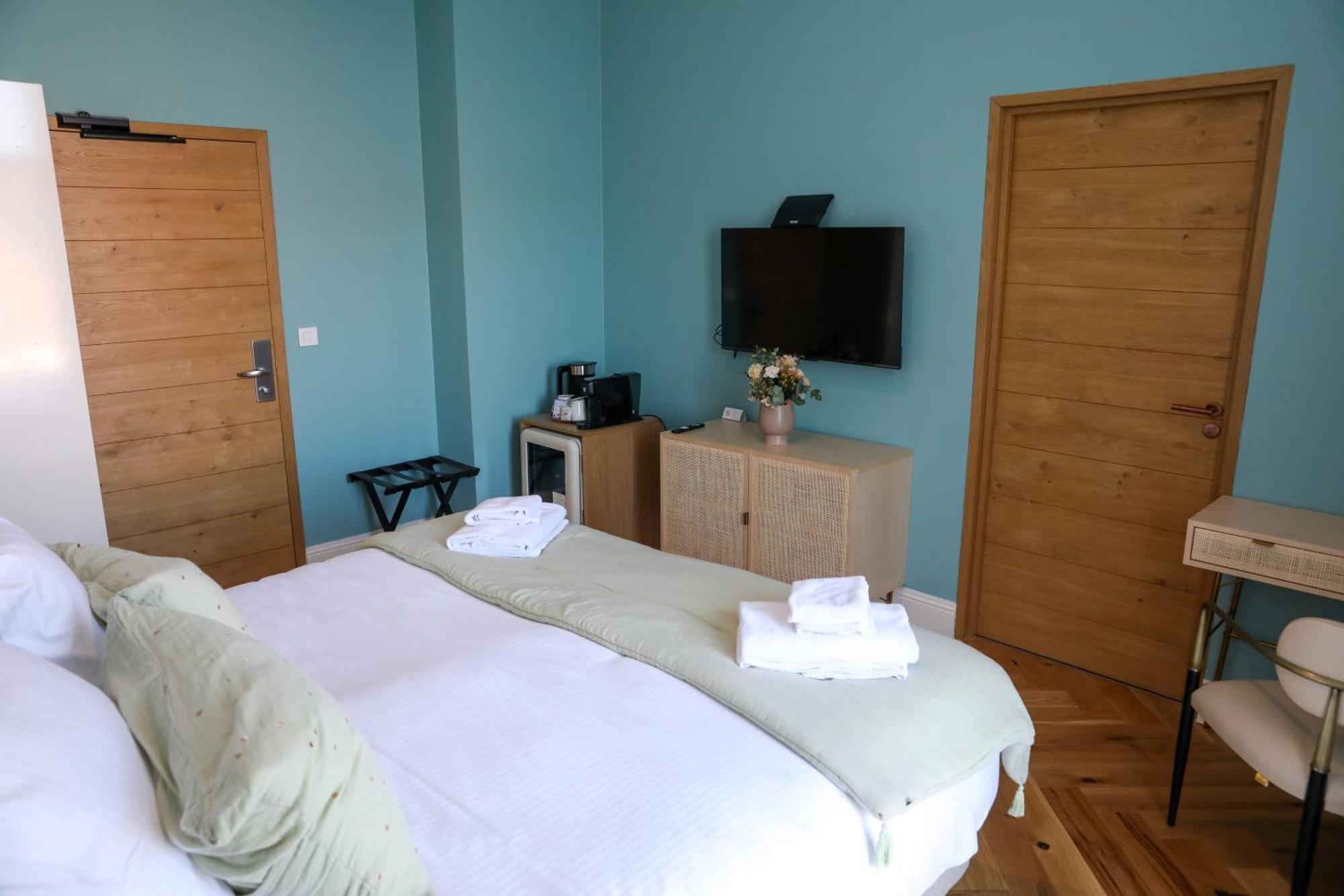 Sequoias Golf & Ressort Hotel Ruy-Montceau Ngoại thất bức ảnh