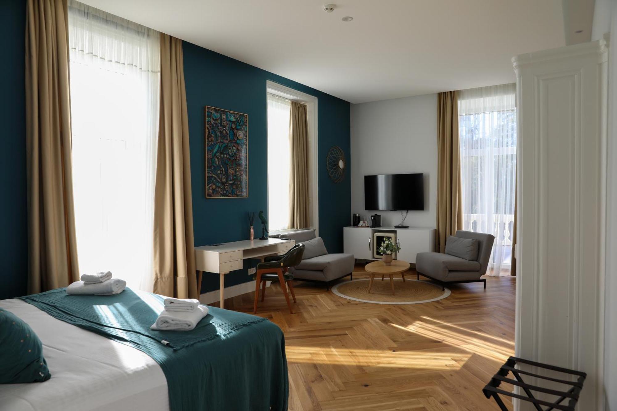 Sequoias Golf & Ressort Hotel Ruy-Montceau Ngoại thất bức ảnh